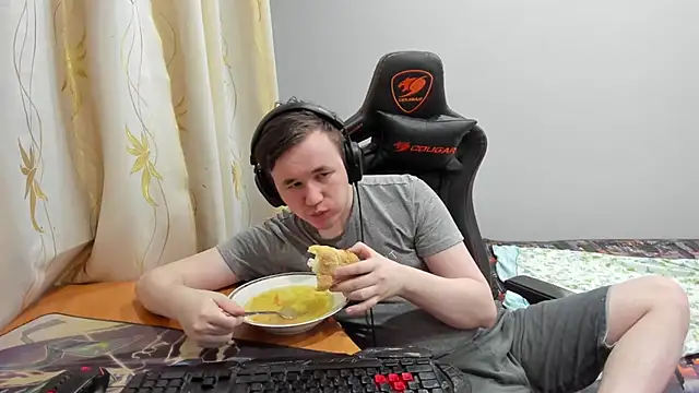 iliaskrislove webcam