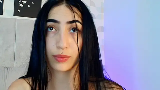 natasha_moreno webcam