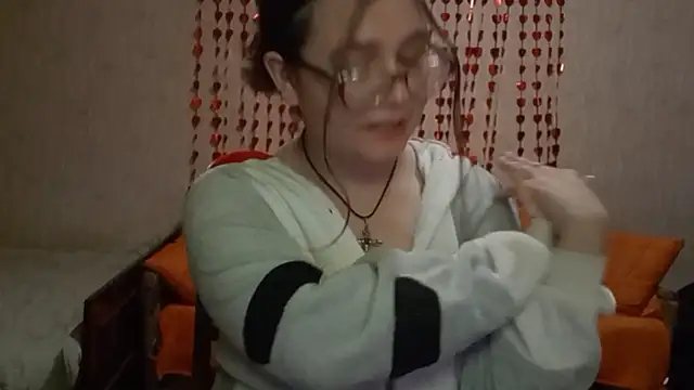 Miyabeee webcam