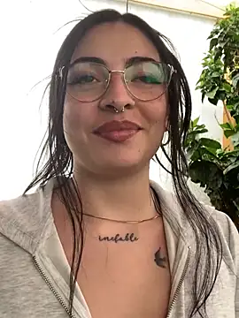 Morgana_Pink webcam