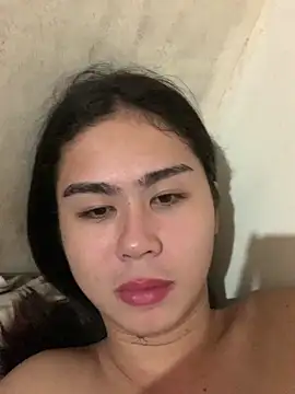 Alluringluna webcam