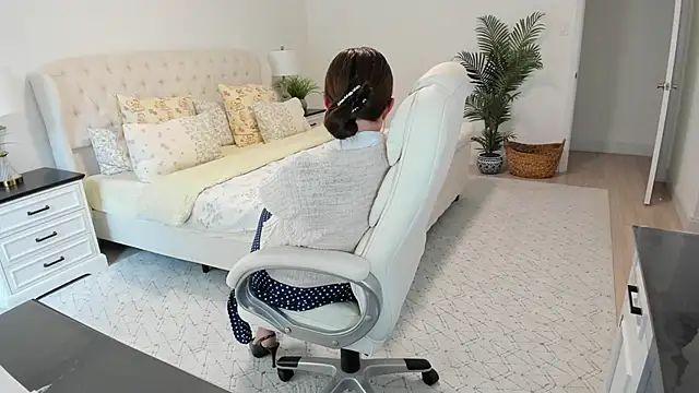 Vika73 webcam