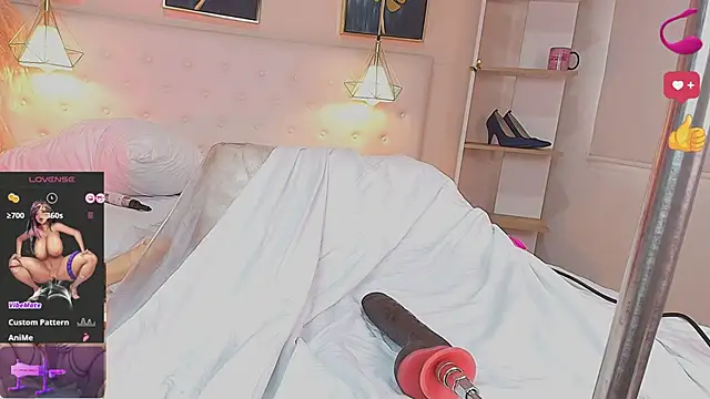 valerie_lya webcam