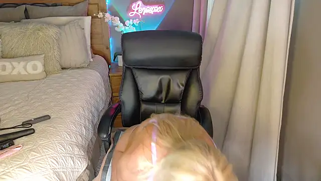 Lenaxox