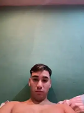 HeteroBooy014 webcam