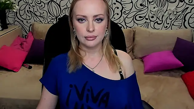 Hotdreamhere webcam