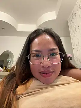 Ponthip webcam