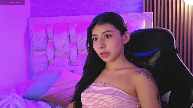 chloe_bluee_ webcam