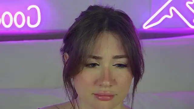 MeganStrane webcam