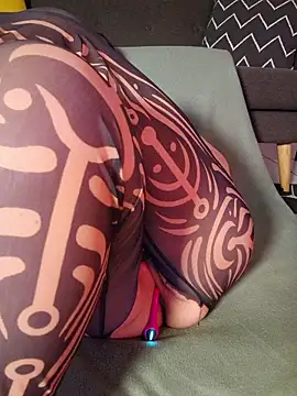 AryaSummersReal