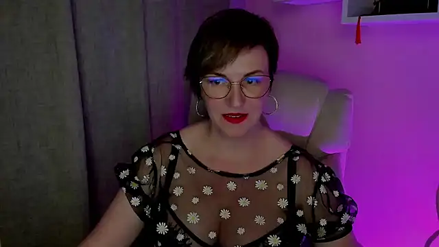 feliziaDesire webcam