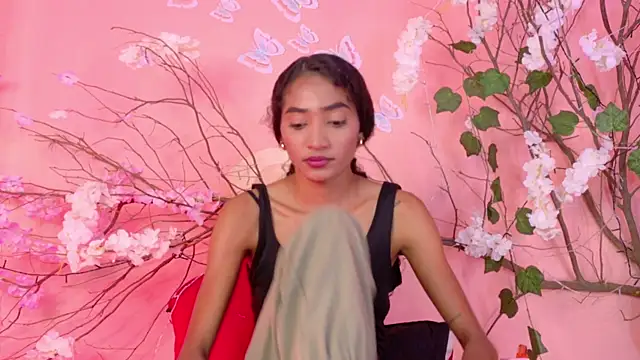 Charlotte_Love10 webcam