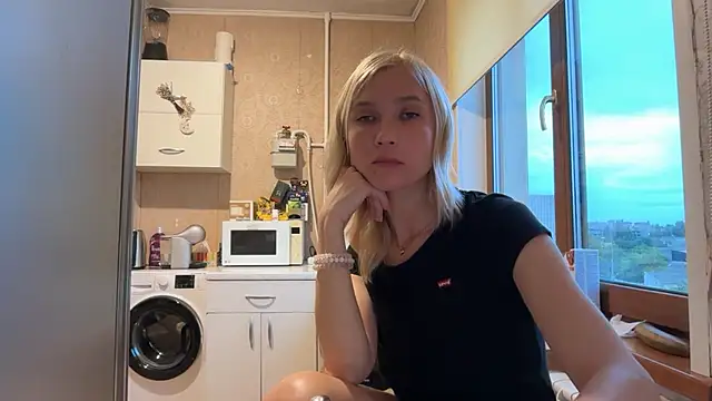 AngelJeni webcam