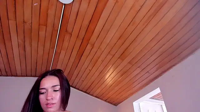 ella__olmos webcam