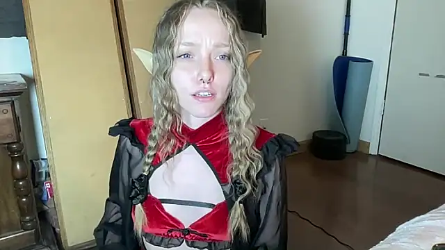 ElfGirlAna webcam