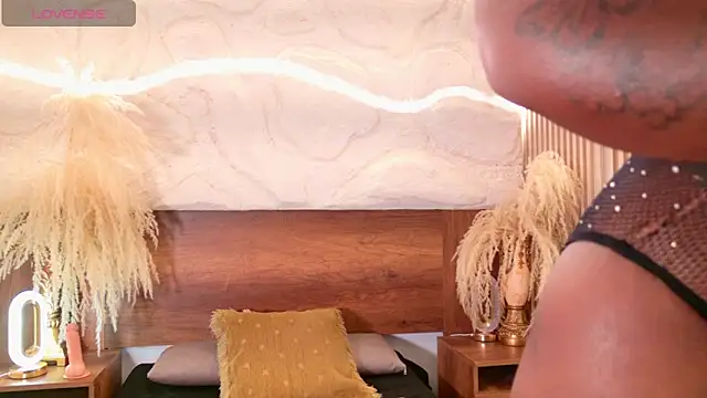 Pamelaa_dior webcam