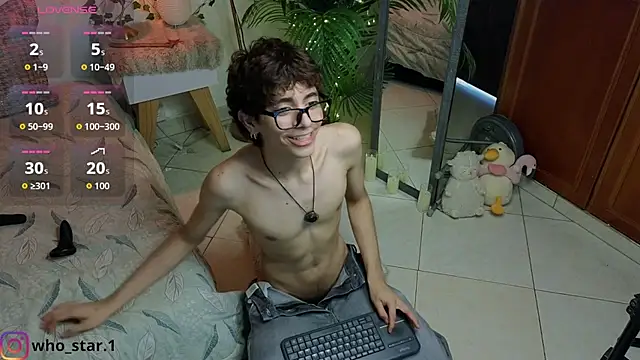 matty_sparkk (M twink) - hairy cock sample, close up