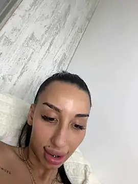 blueeyes_bb (F teen) - Show in my car