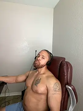 fathero1time (M mature) - 4000 tks bust this nut 💰💰💰💰