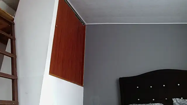 Emilia_1995 webcam
