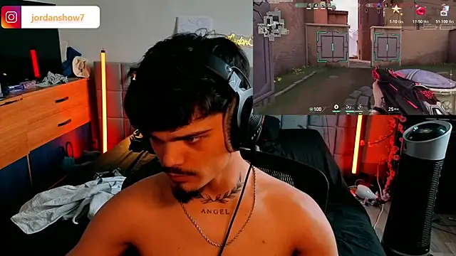 JordanShow webcam