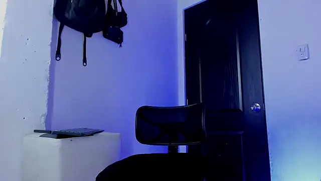 AlexanderEscobar7 webcam