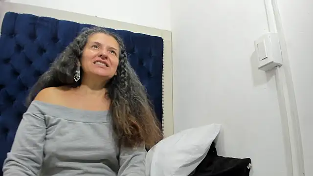 AlondraSosa webcam