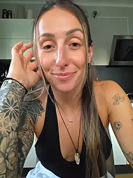 NicoleKaiser