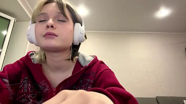 CuteLilit webcam