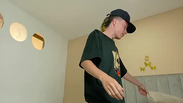 Nascary_Fox webcam