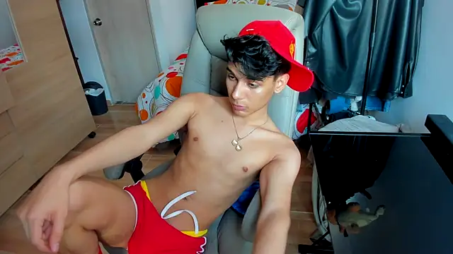 AliottTwink webcam