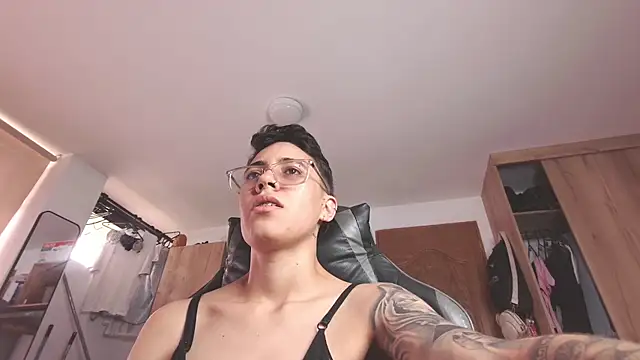 Cutie_Shy_ live sex cam
