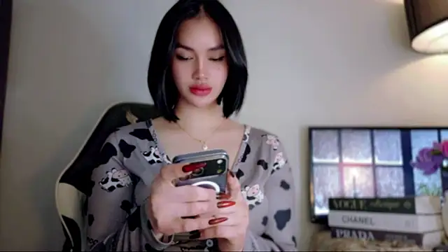 Anna_HollyDoll webcam