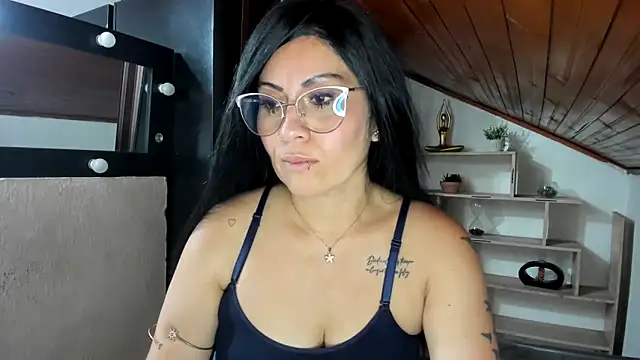Tania_mature webcam
