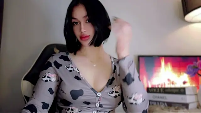 Anna_HollyDoll webcam
