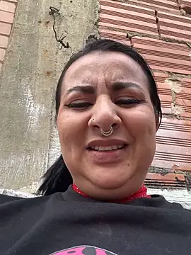 Abril_Luv webcam