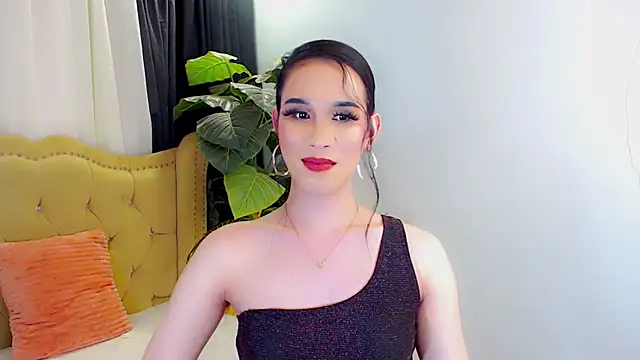 LexiLoreOnTop webcam