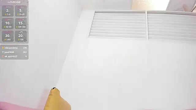 Cleopatra_Trans webcam
