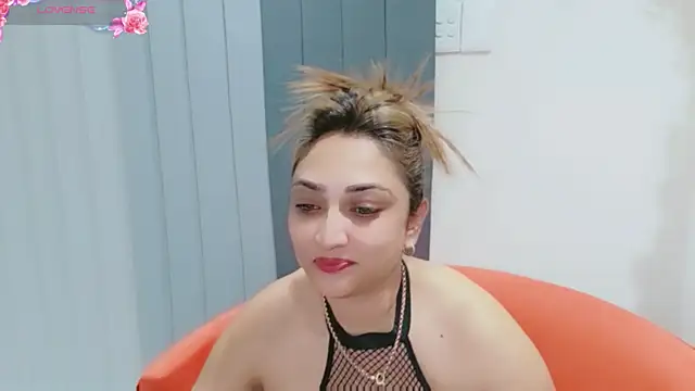 INDIANROMANCE webcam