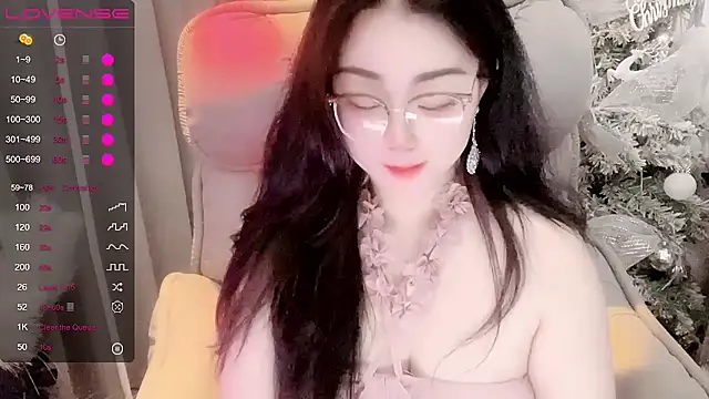 Monica-666888- webcam