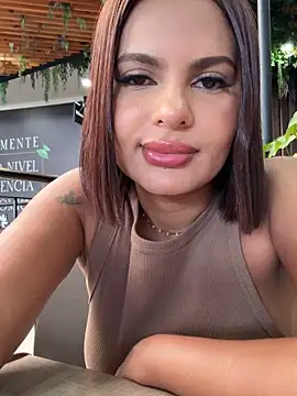 Irina_Velvett webcam