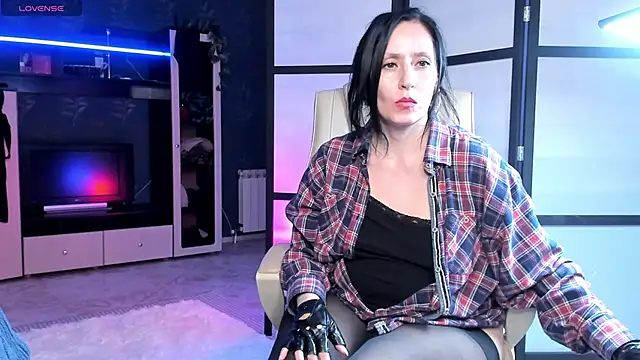 Lucky_Milf webcam