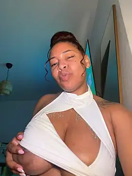 kataryna69 (F young) - Shake Boobs + suck