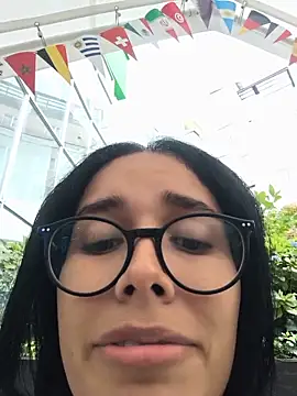 annya-sweet (F young) - I'm sending you my video of me playing m