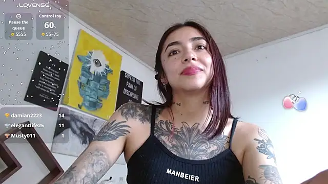 ZoeBakers_ webcam