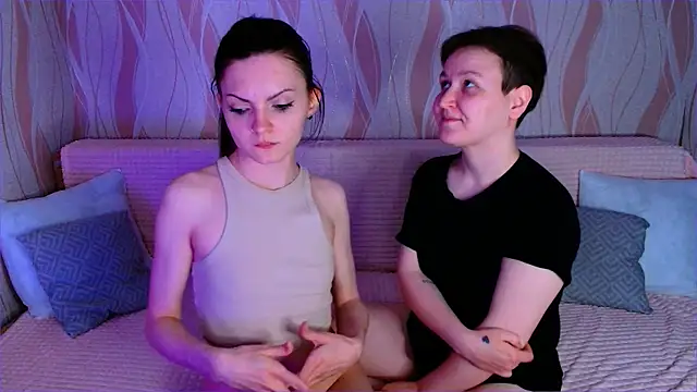 _crazy_baby_ (G young) - Licking Tati's pussy+fingers in pussy