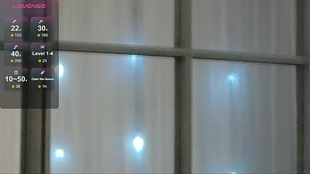 SarahRaynex webcam
