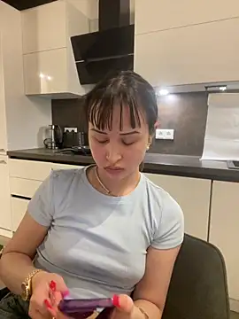 Just-Lilly live sex cam