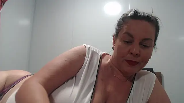 fulloferotic webcam