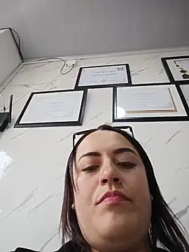 Lesly_10- webcam